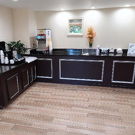 Red Roof Inn & Suites Rome Bagian luar foto