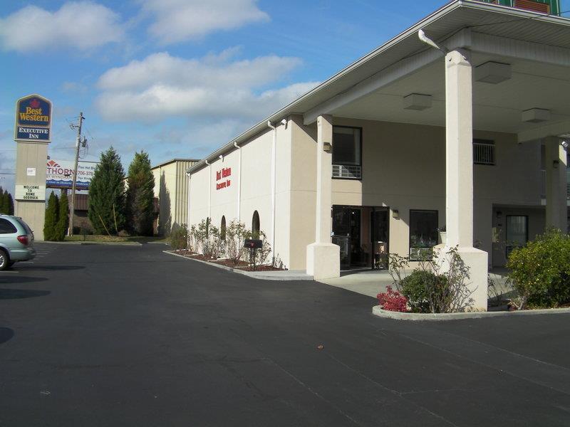 Red Roof Inn & Suites Rome Bagian luar foto