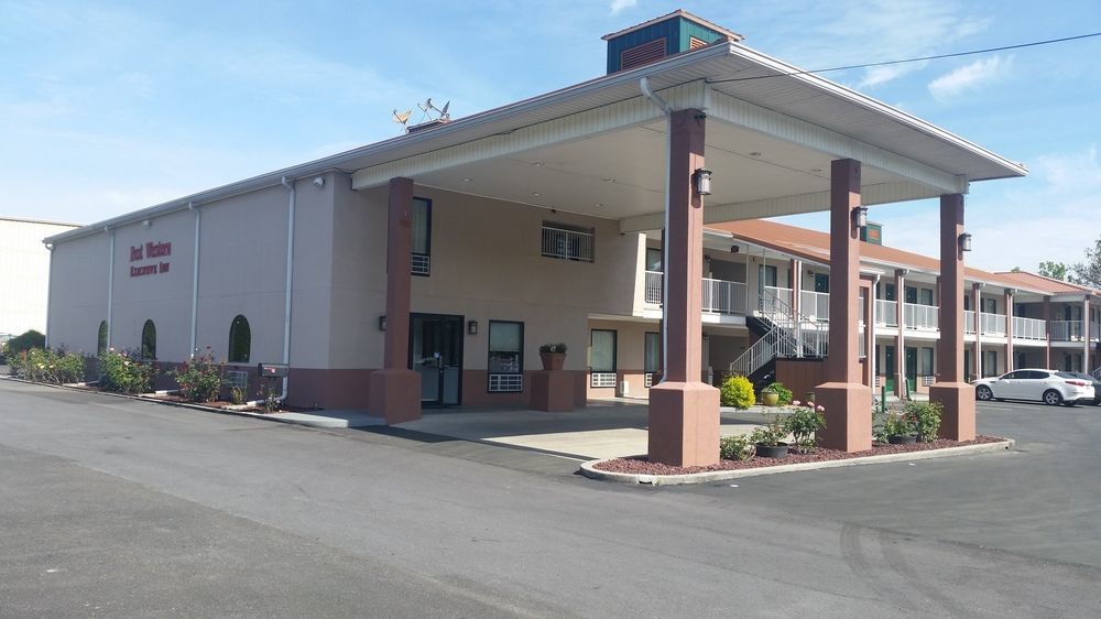 Red Roof Inn & Suites Rome Bagian luar foto