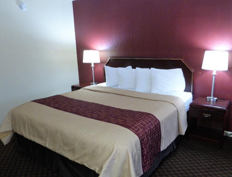 Red Roof Inn & Suites Rome Bagian luar foto