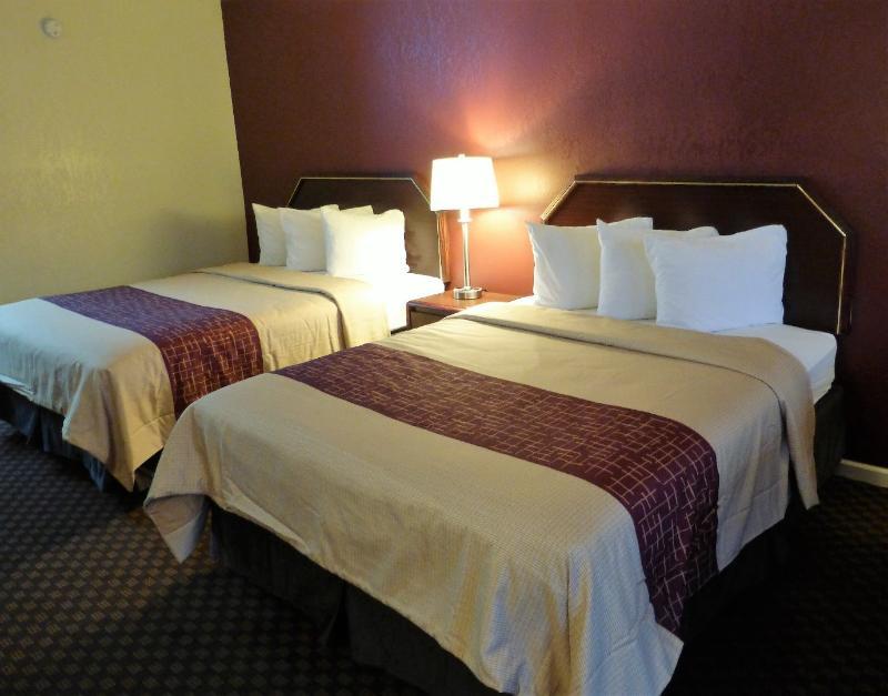 Red Roof Inn & Suites Rome Bagian luar foto