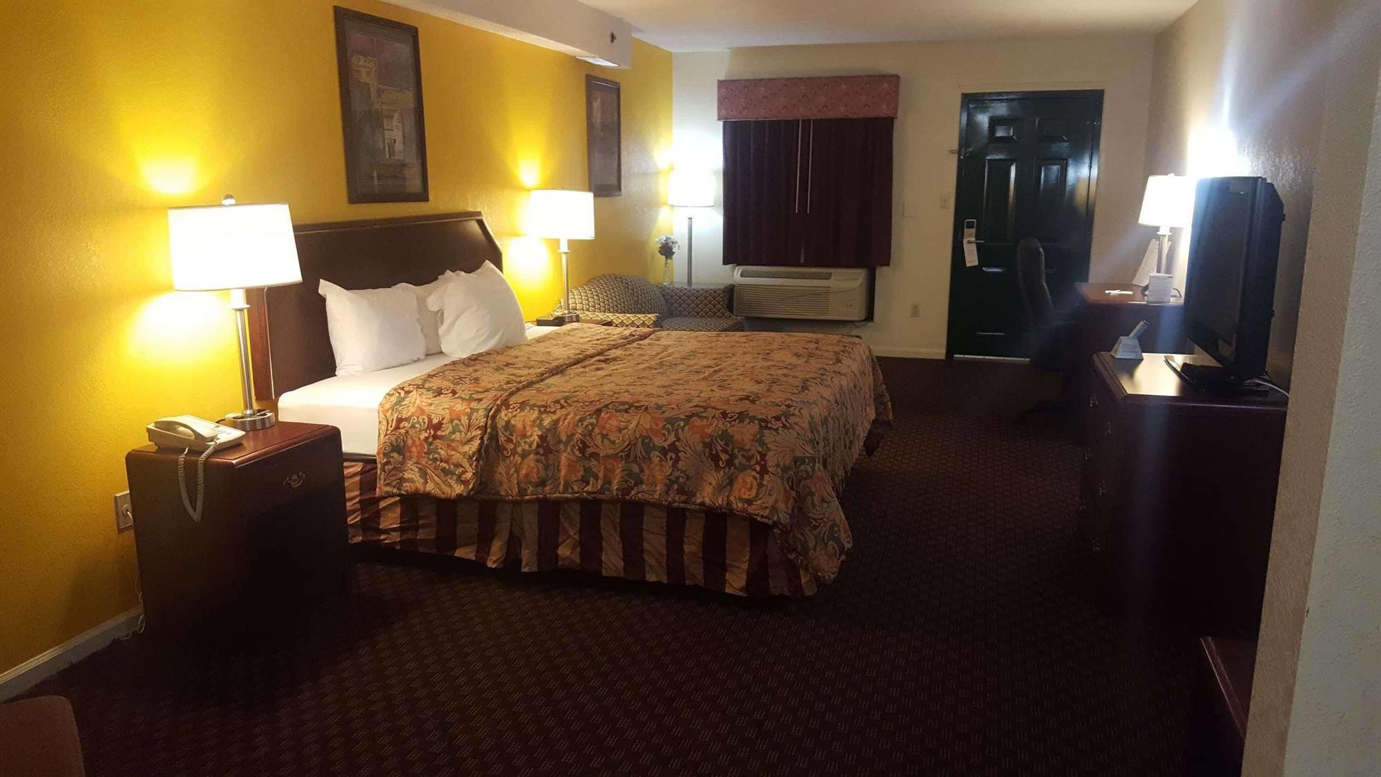 Red Roof Inn & Suites Rome Bagian luar foto